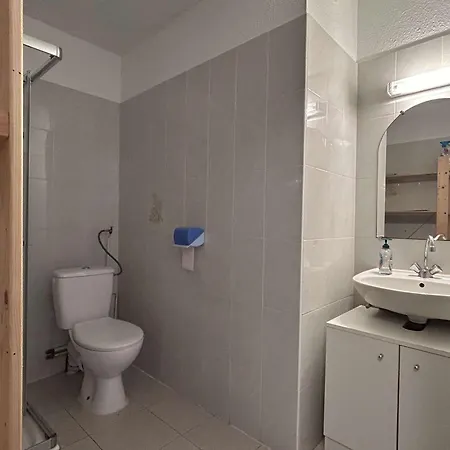 2 Pieces Avec Terrasse, 4 Couchages, Parking, Acces Wifi - - Fr-1-225c-139 Apartment *