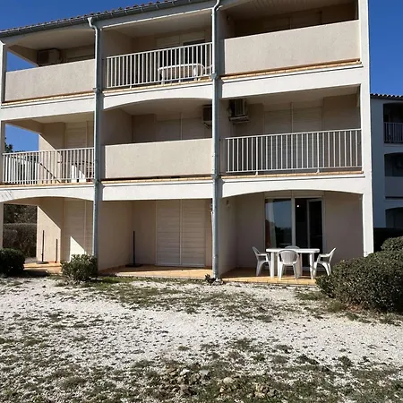 2 Pieces Avec Terrasse, 4 Couchages, Parking, Acces Wifi - - Fr-1-225c-139 Apartment *